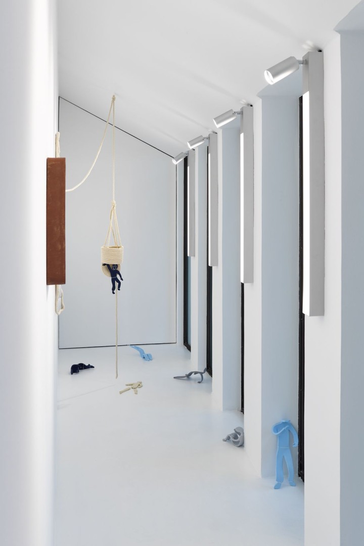 Veronika Abigail Beringer 01 klein