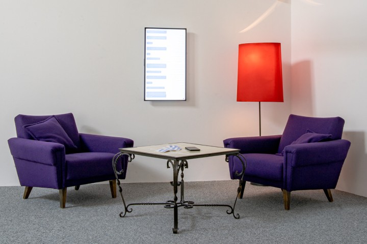 240713 Homepage AusstellungsbildSchwarz