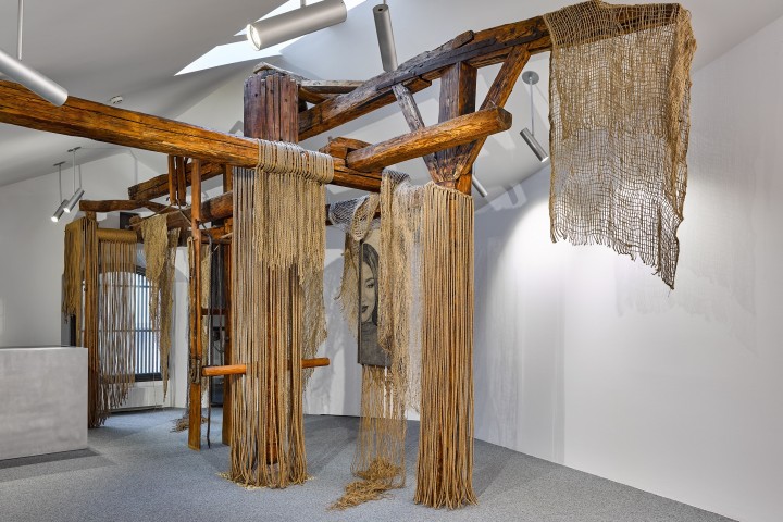 Soli Kiani inhuman 01 WEB Homepage