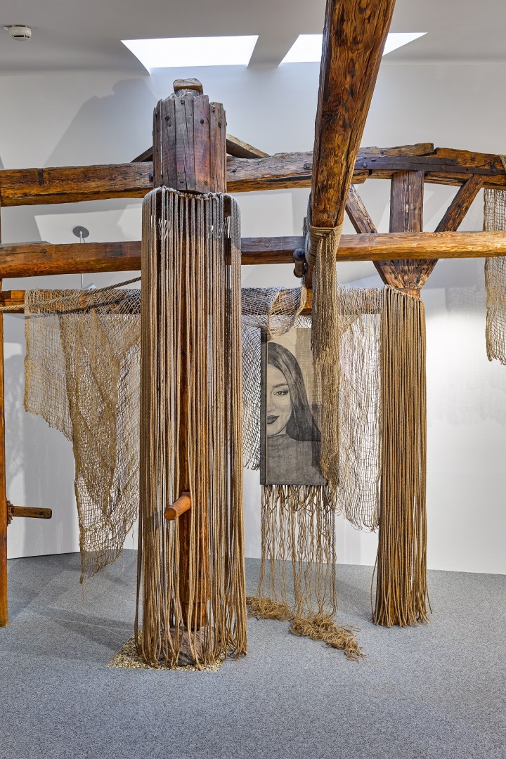 Soli Kiani inhuman 03 WEB Homepage